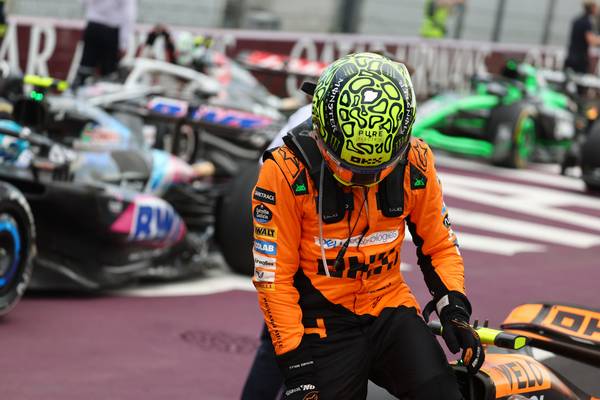 What went wrong on Lap 1 for Lando Norris Oscar Piastri Monza