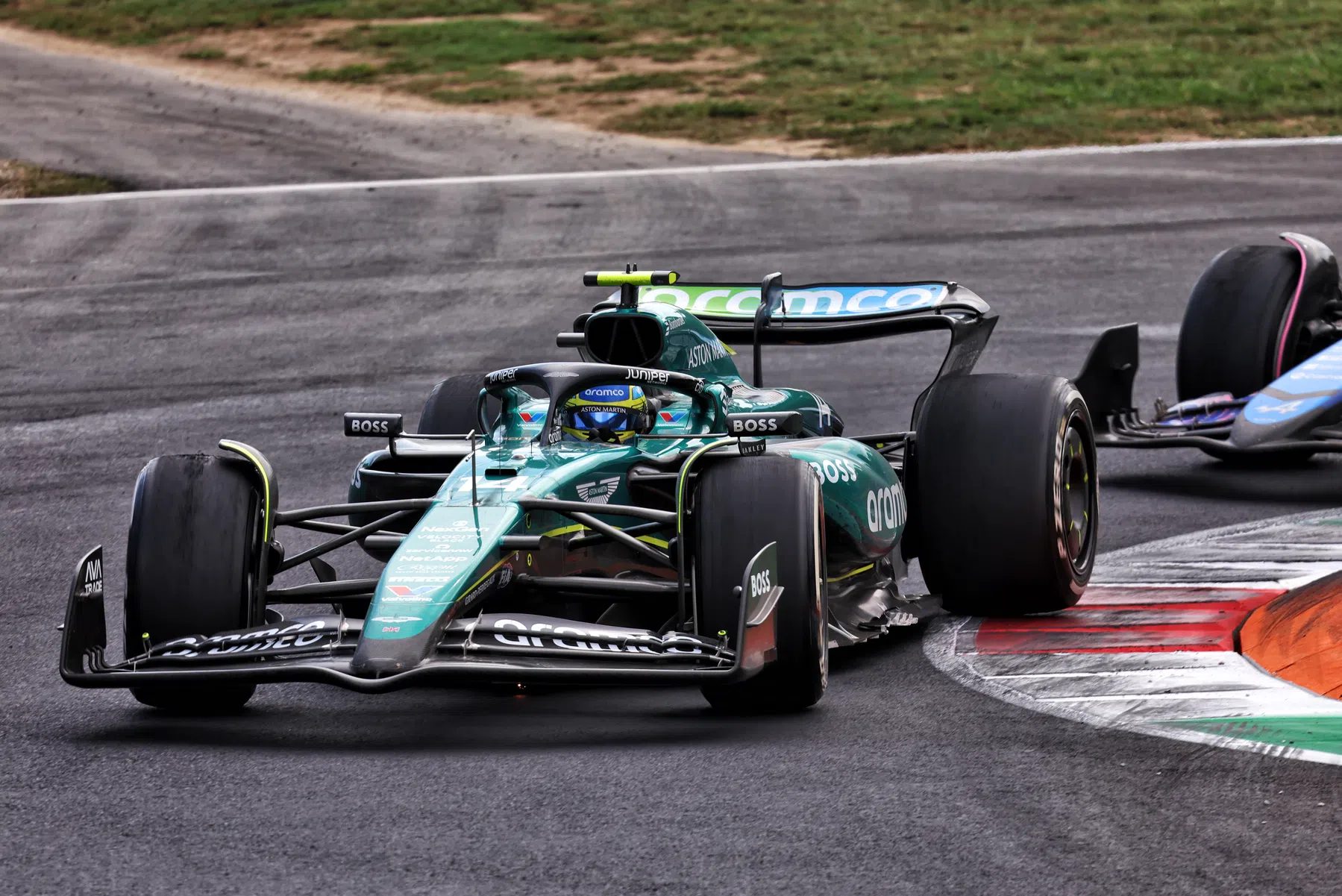 F1 Aston Martin explica los problemas con la trampa de desarrollo del coche Luca Furbatto