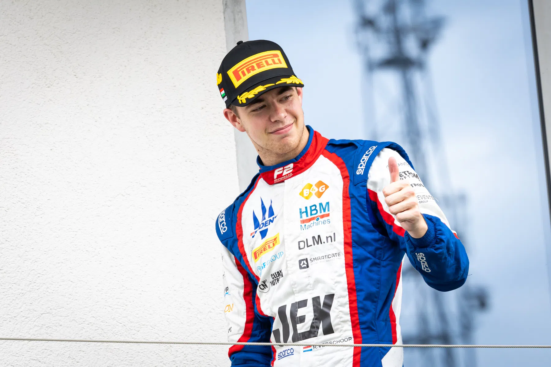 Richard Verschoor bat Andrea Kimi Antonelli pour la pole position en F2 à Bakou