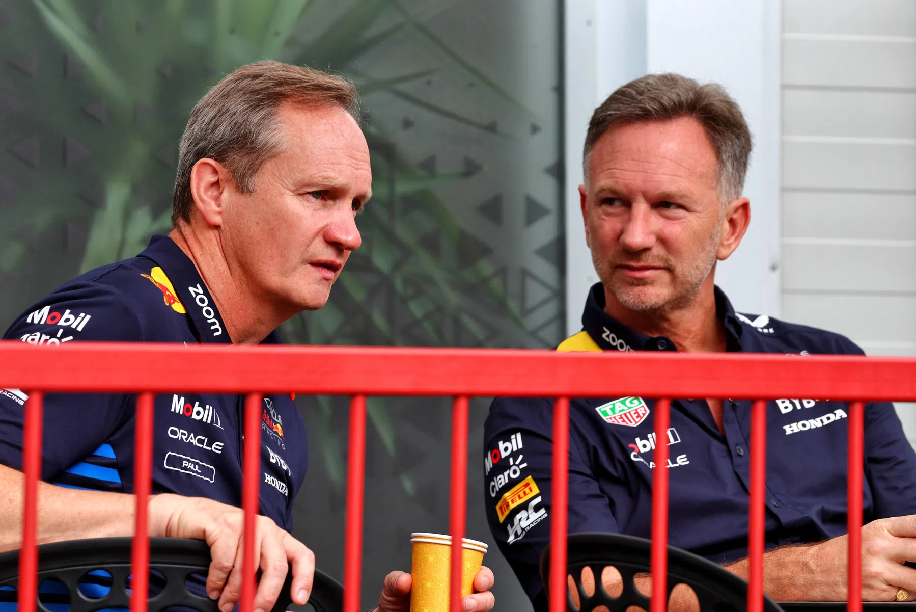 Horner fala sobre troca de peças no RB20 de Pérez após acidente em Baku