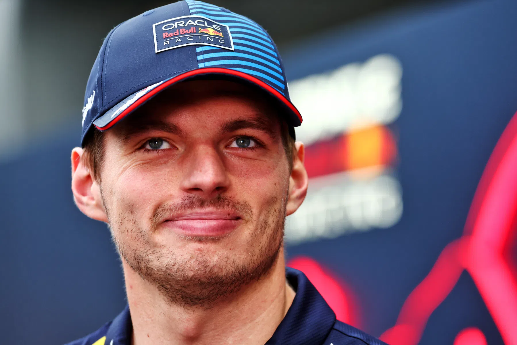 verstappen vuole arrivare davanti a norris a singapore, non pensa di vincere