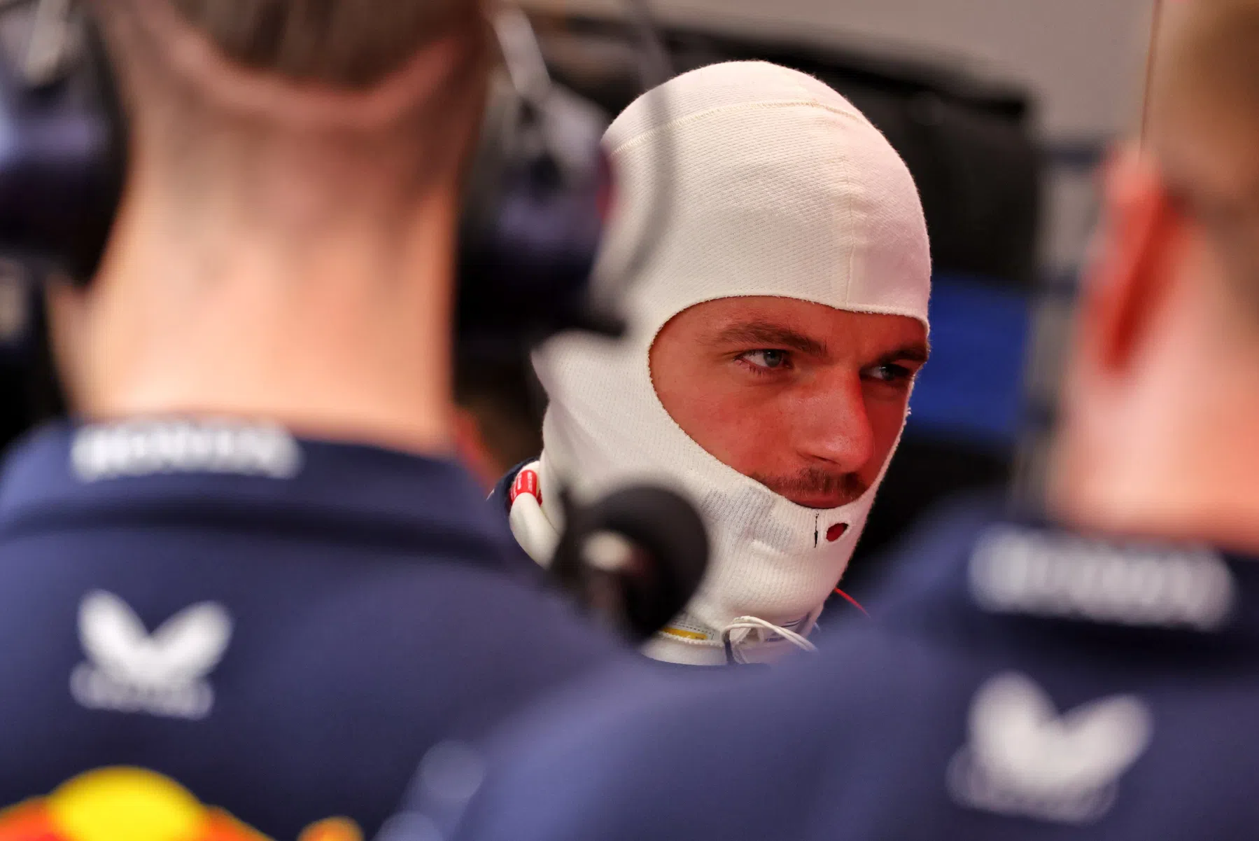 F1 Frederic Vasseur e James Vowles reagiscono alle imprecazioni di Verstappen a Singapore