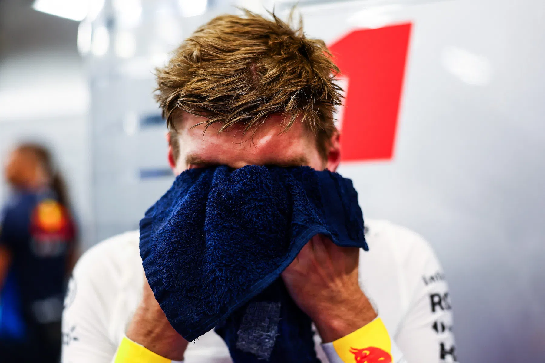 Max Verstappen dice che la Red Bull ha molto da lavorare dopo le FP2 a Singapore