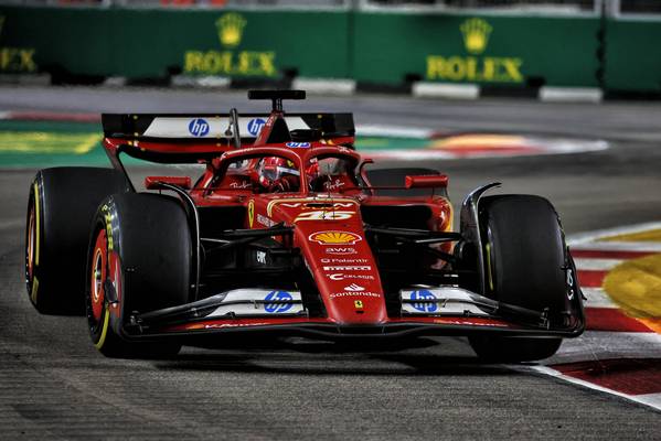 F1 Ferrari front wing development Singapore GP