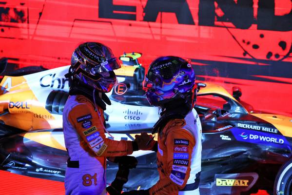 McLaren flexiwings working with FIA Rob Marshall