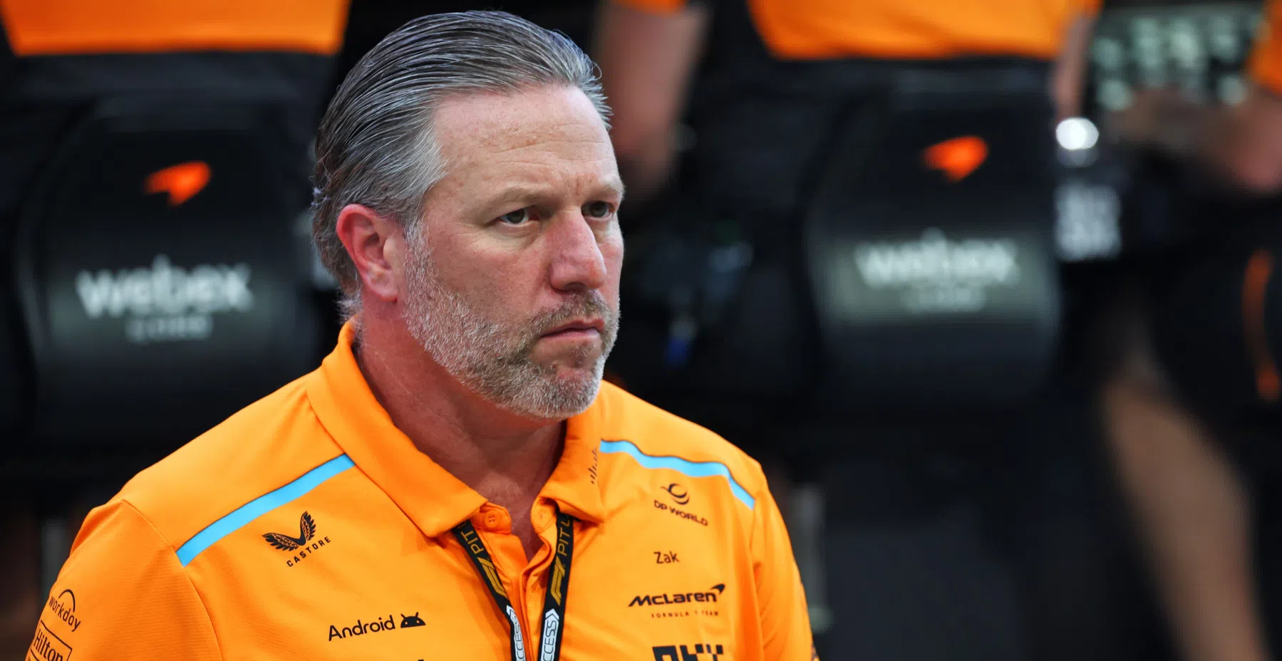 Zak Brown, PDG de McLaren, parle des difficultés de Red Bull et des règles de la papaye.