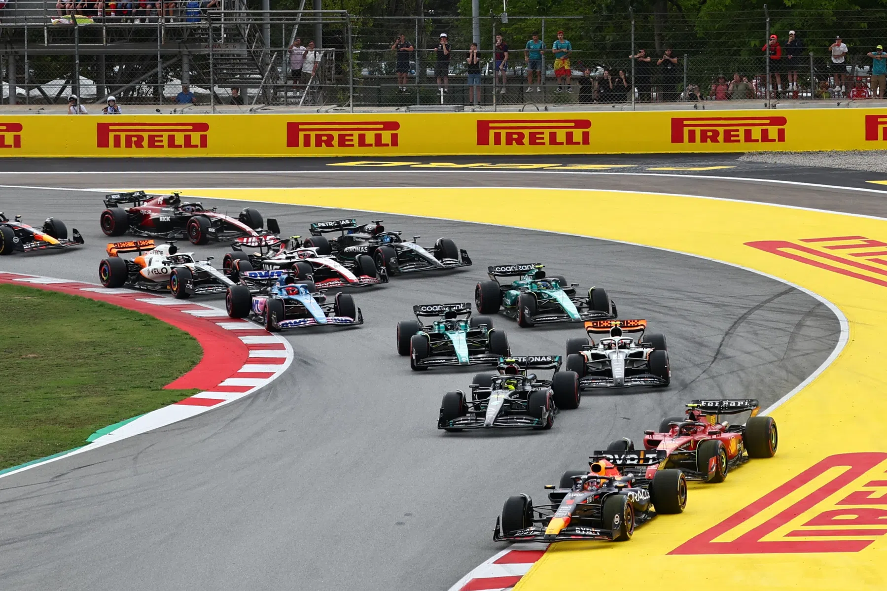 F1 commission update means no rookie race and changes to 2026 regulations