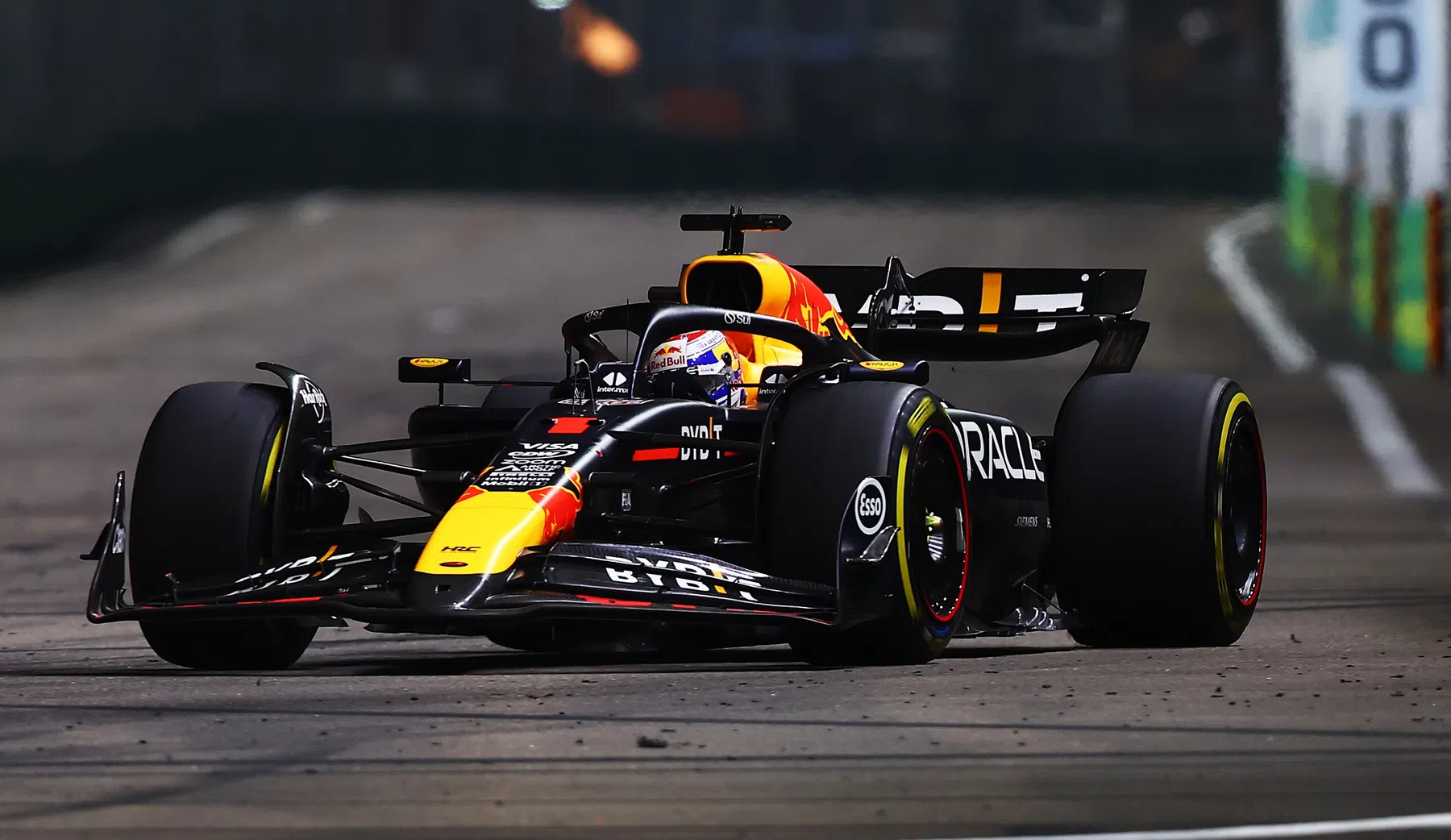 Warum das Feedback von Max Verstappen und Lewis Hamilton für Pirelli von Vorteil ist