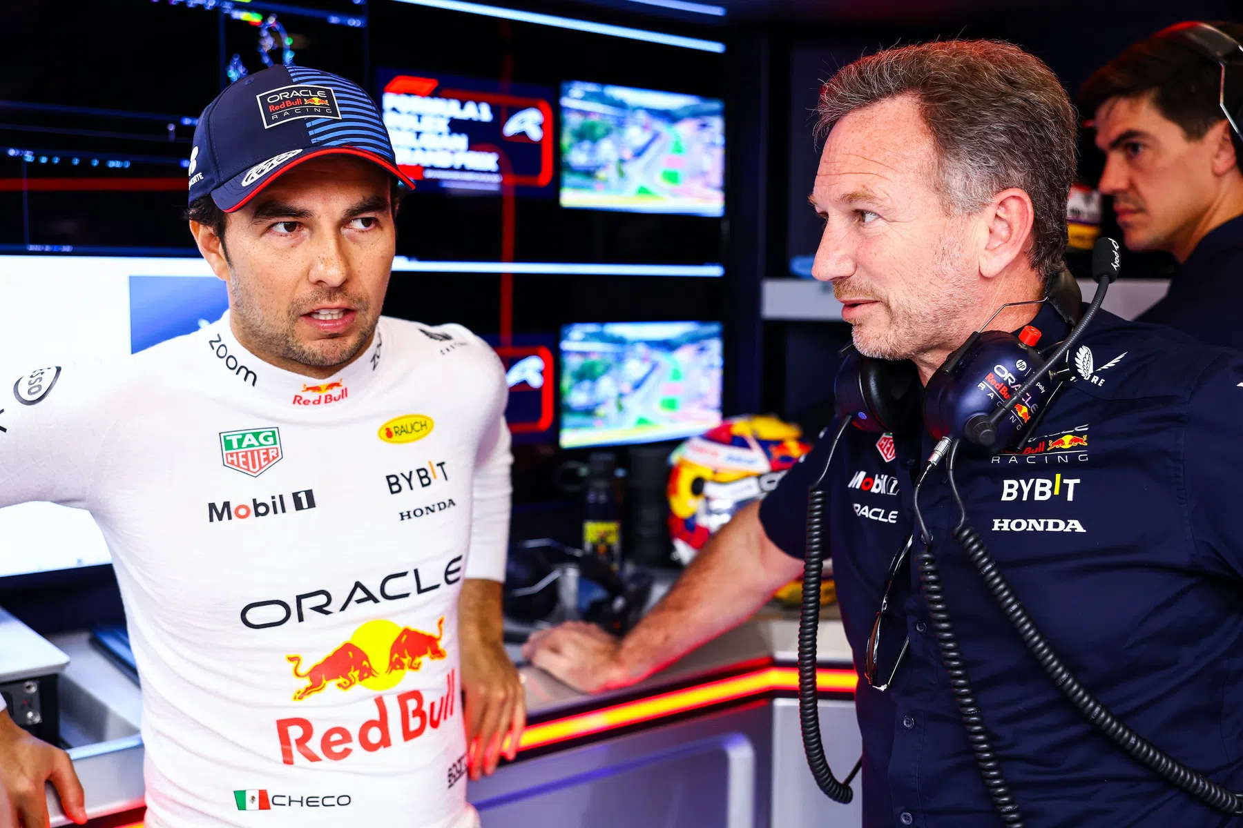 Red Bull Racing teambaas Christian Horner legt druk op Sergio Perez 