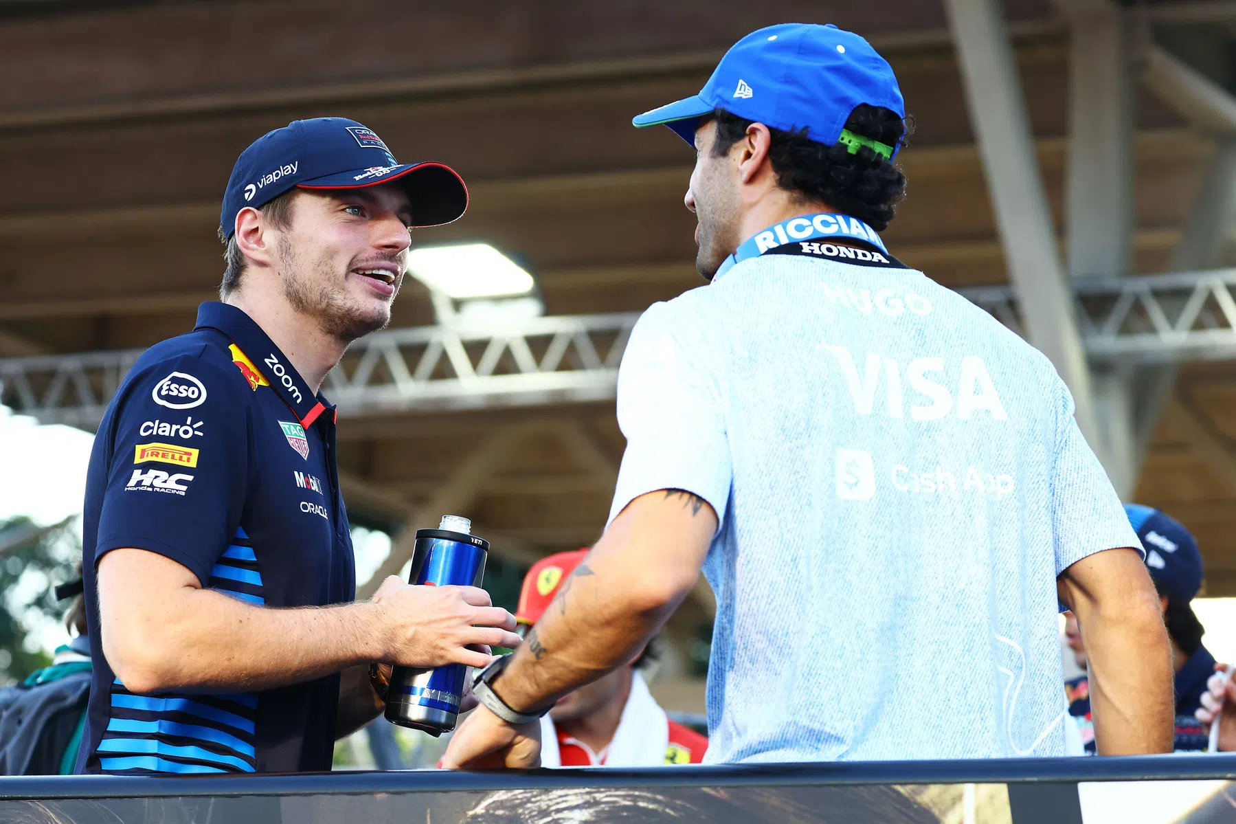 Max Verstappen critica a Red Bull depois de se separar de Daniel Ricciardo