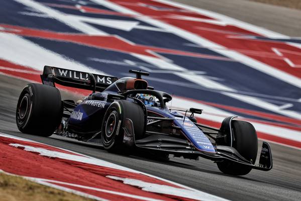 I piloti Williams a rapporto dai commissari sportivi dopo le qualifiche al COTA!