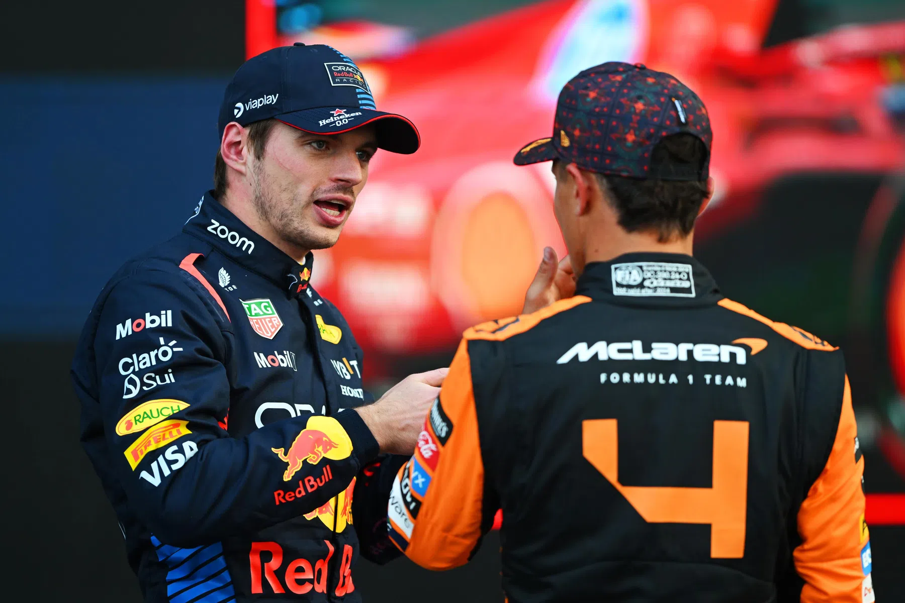 Max Verstappen continua criticando a Red Bull Racing