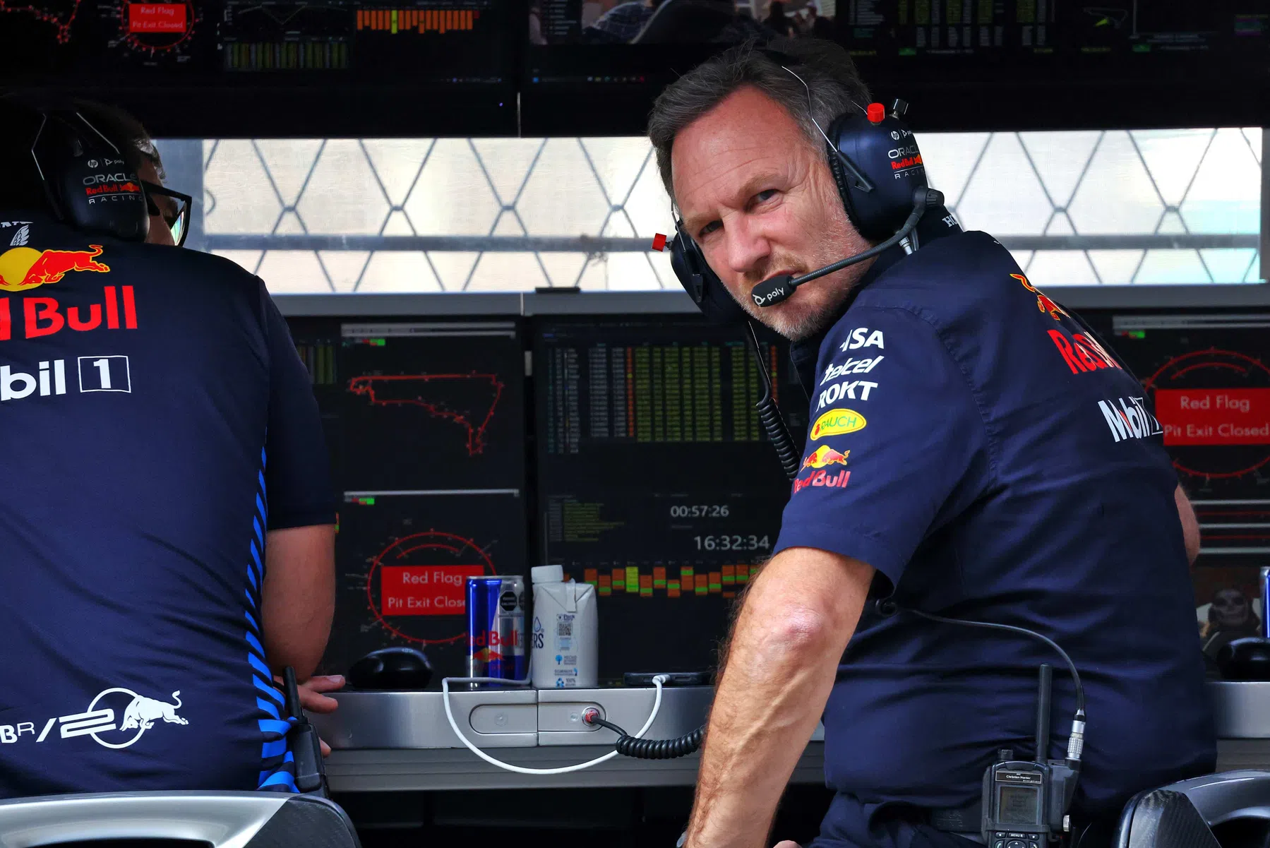 Christian Horner neemt het weer op voor Max Verstappen over straffen