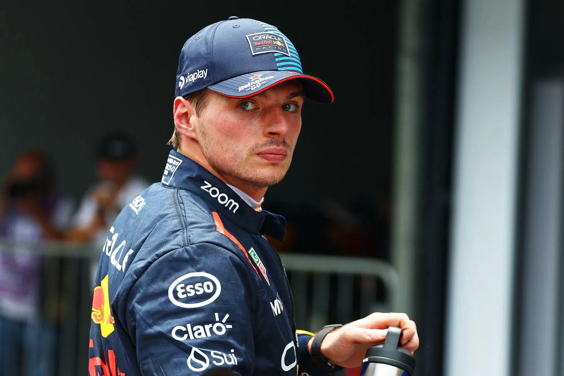 Max Verstappen gevecht met Charles Leclerc in Brazilië