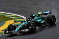 Thumbnail for article: Ongekend: Stroll crasht in formatieronde vlak voor Formule 1 Brazilië