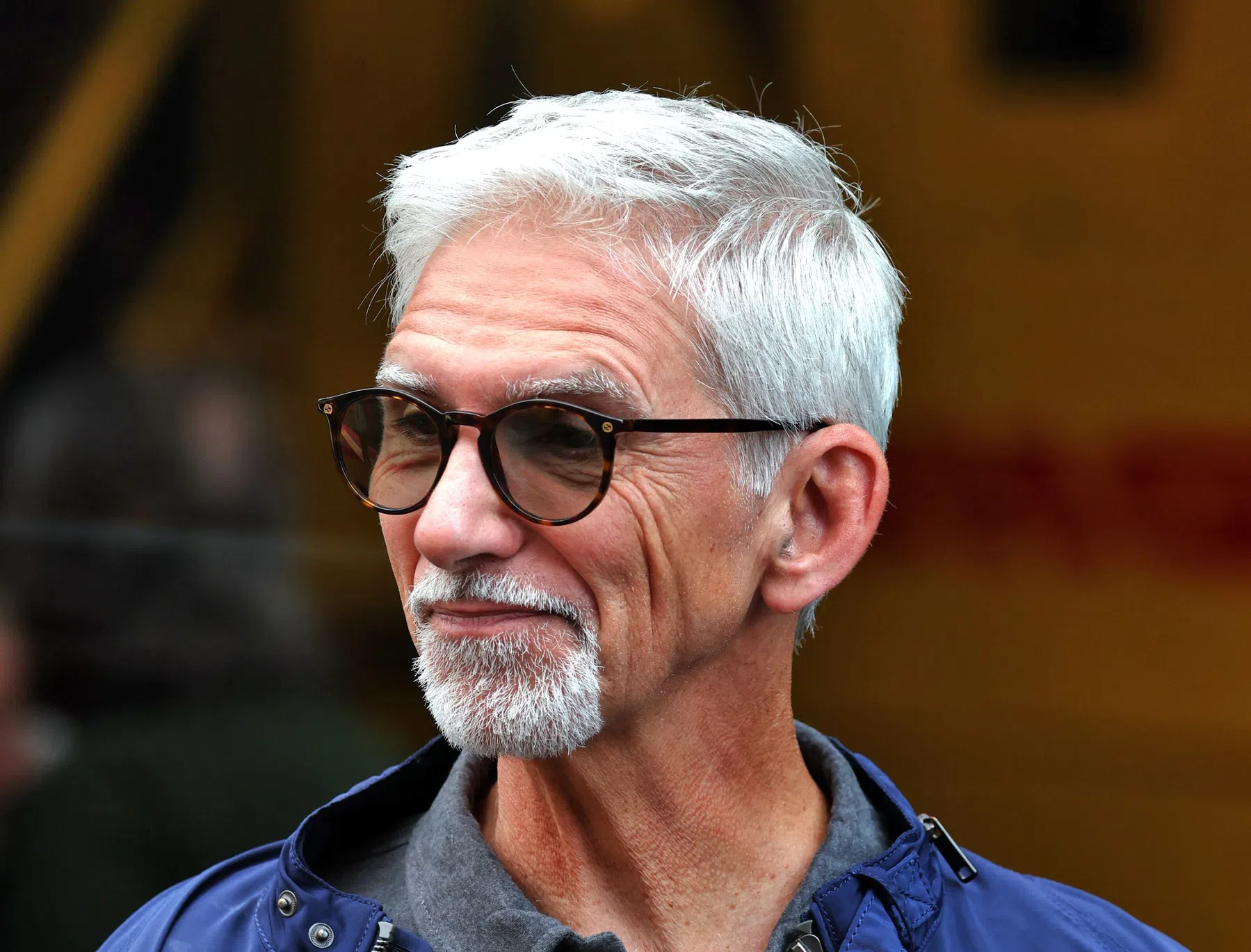 Damon Hill ironiza en las redes sociales tras la victoria de Max Verstappen