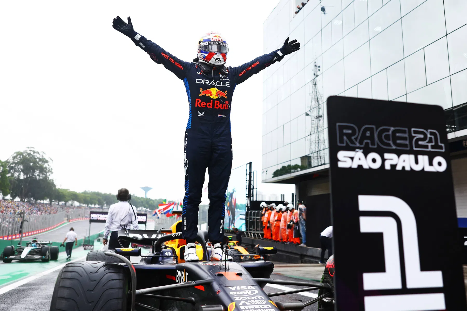 Verstappen én Norris bewezen dat in 2024 maar 1 man de wereldtitel verdient