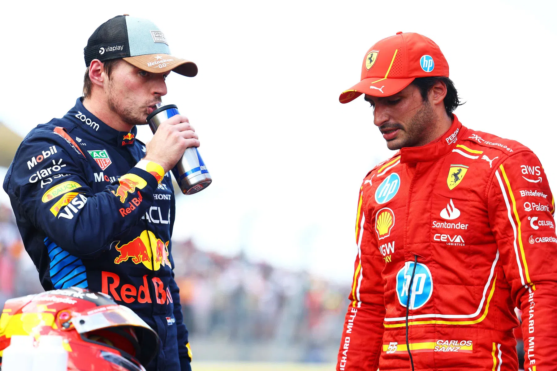 Carlos Sainz habla sobre su oportunidad en Red Bull y su relación con Max Verstappen