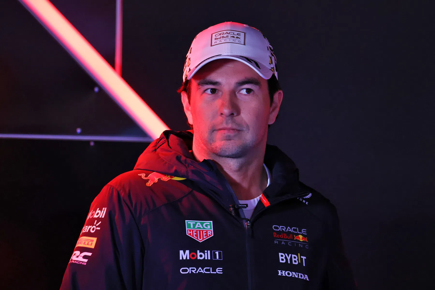 Sergio Perez no assento 2025 da Red Bull Racing