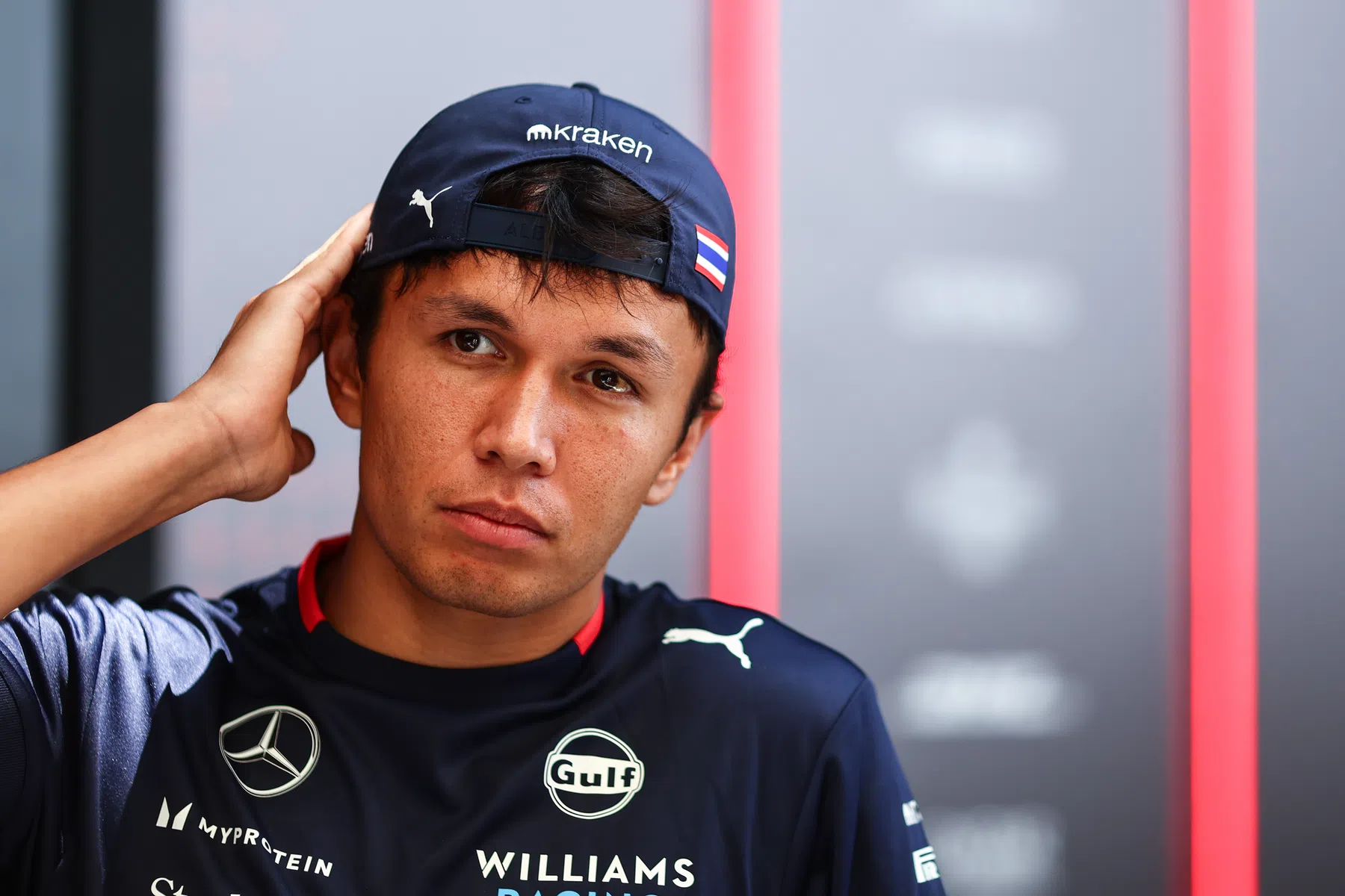 alex albon holt die rote flagge in der fp2 beim grossen preis von las vegas