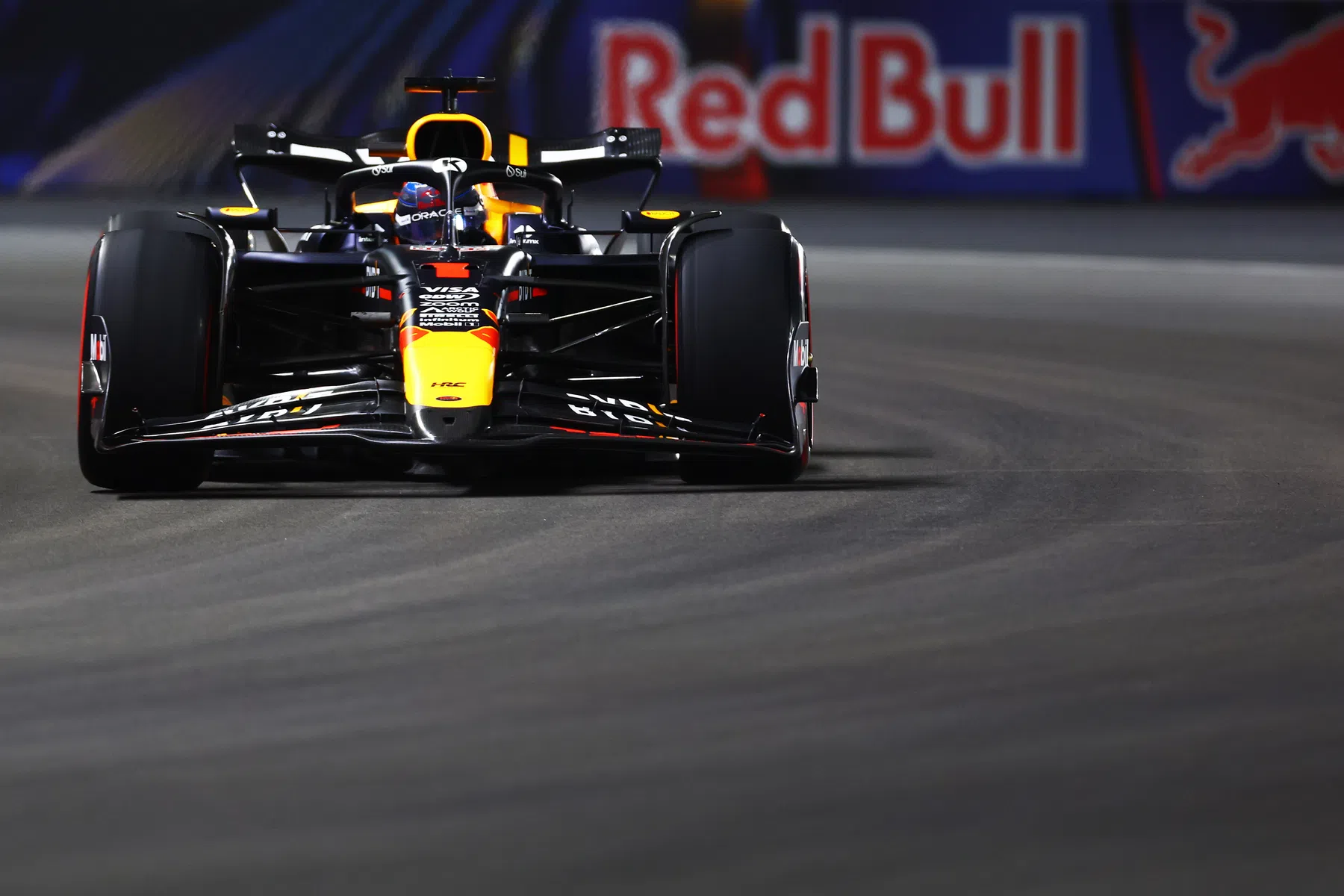 verklaring waarom red bull en verstappen in las vegas deze vleugel hebben