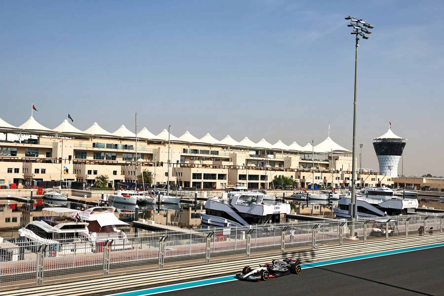 F1 Live Das erste freie Training in Abu Dhabi 2024