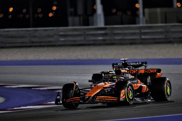 F1 Full Results Sprint Qatar GP Piastri wins Norris lets him through