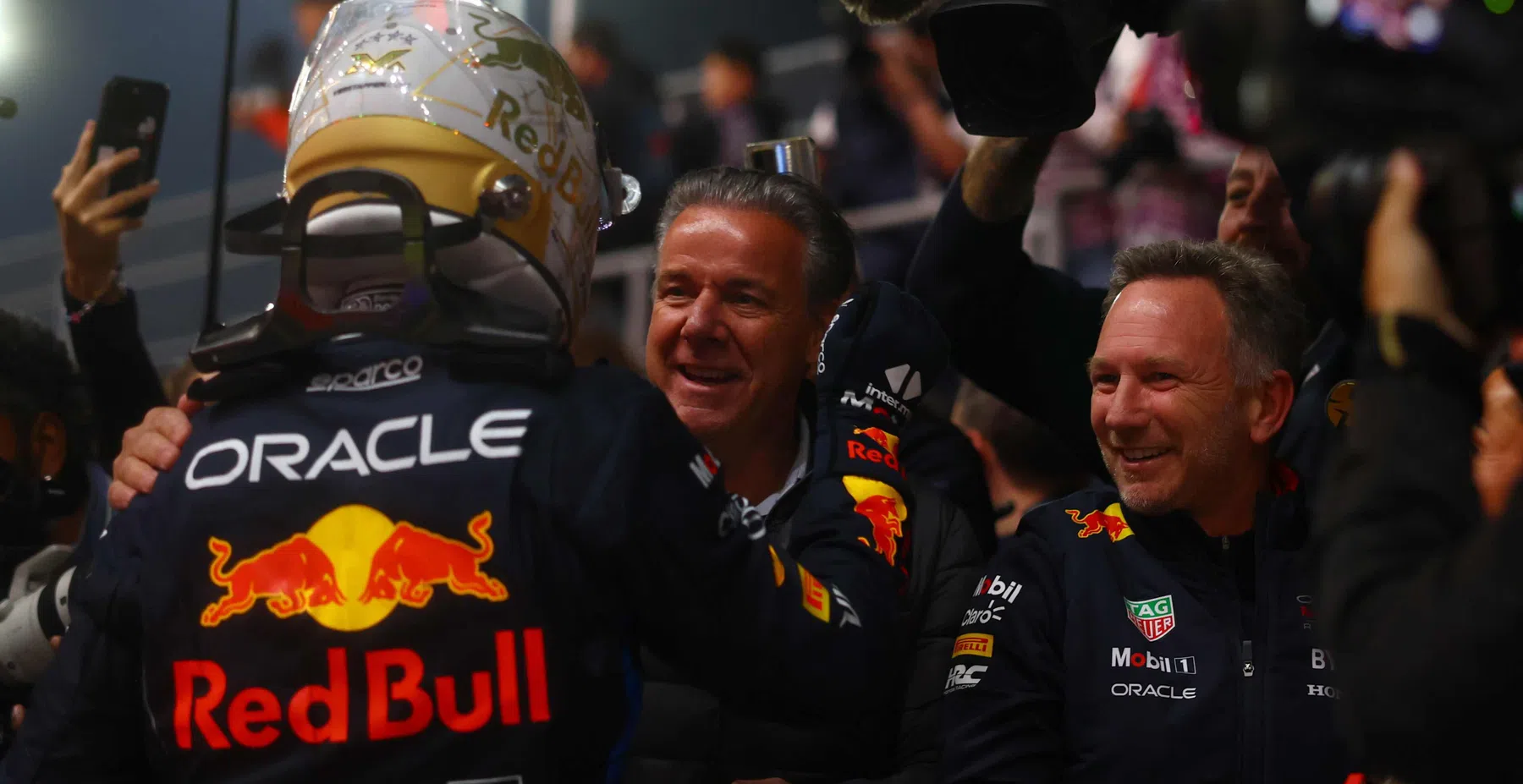 F1: Horner elogia a Verstappen en Qatar y critica a Russell, de Mercedes