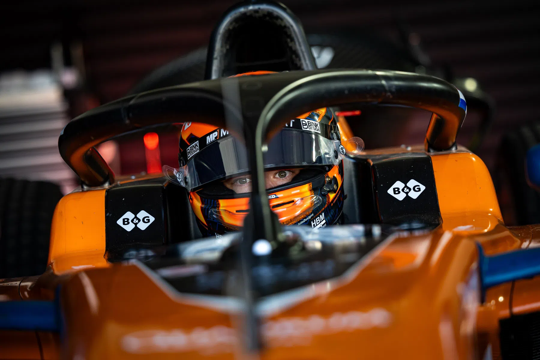 Kimi Antonelli and Richard Verschoor in a pit lane incident at the Qatar gp