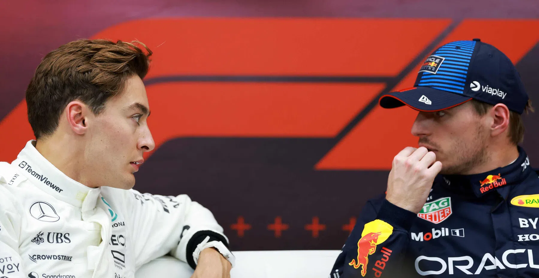 Max Verstappen en Christian Horner schuiven aan in Abu Dhabi