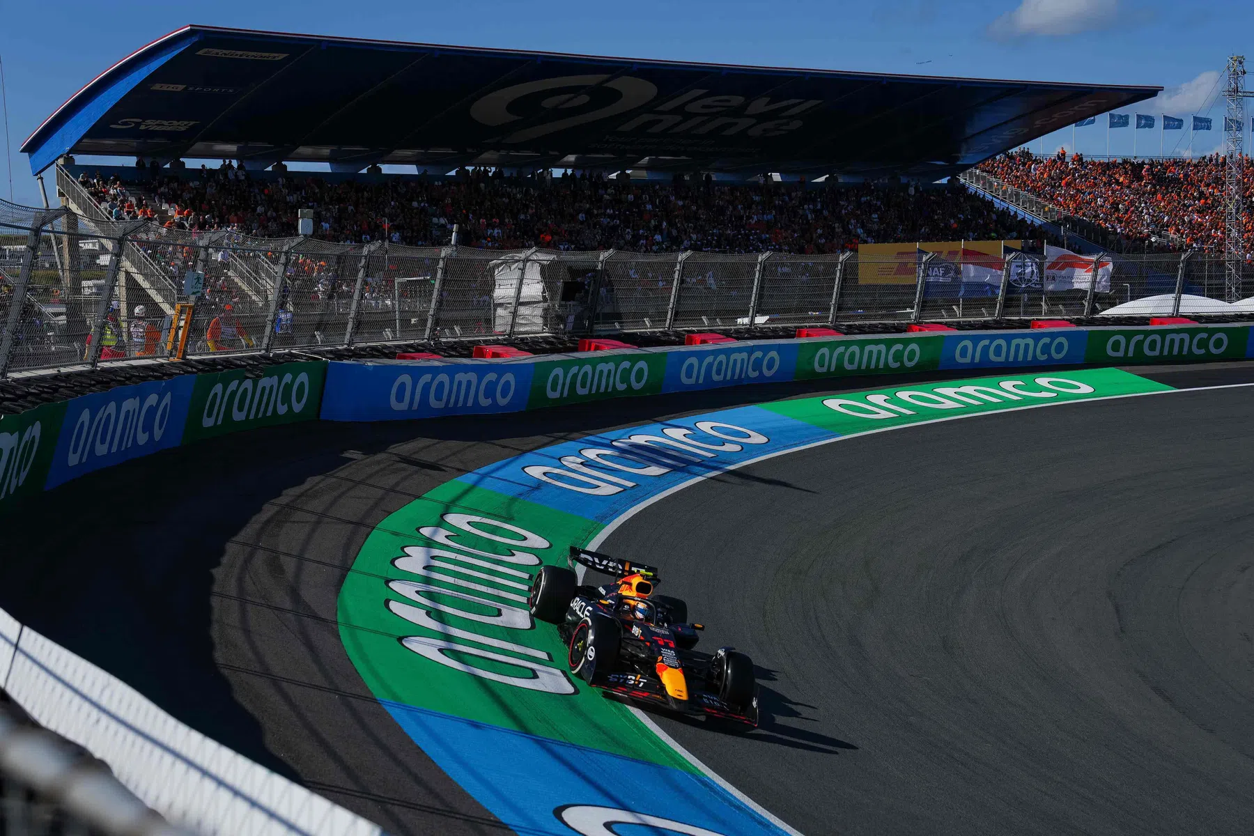 Carlos Sainz Oscar Piastri and Lewis Hamilton on Zandvoort