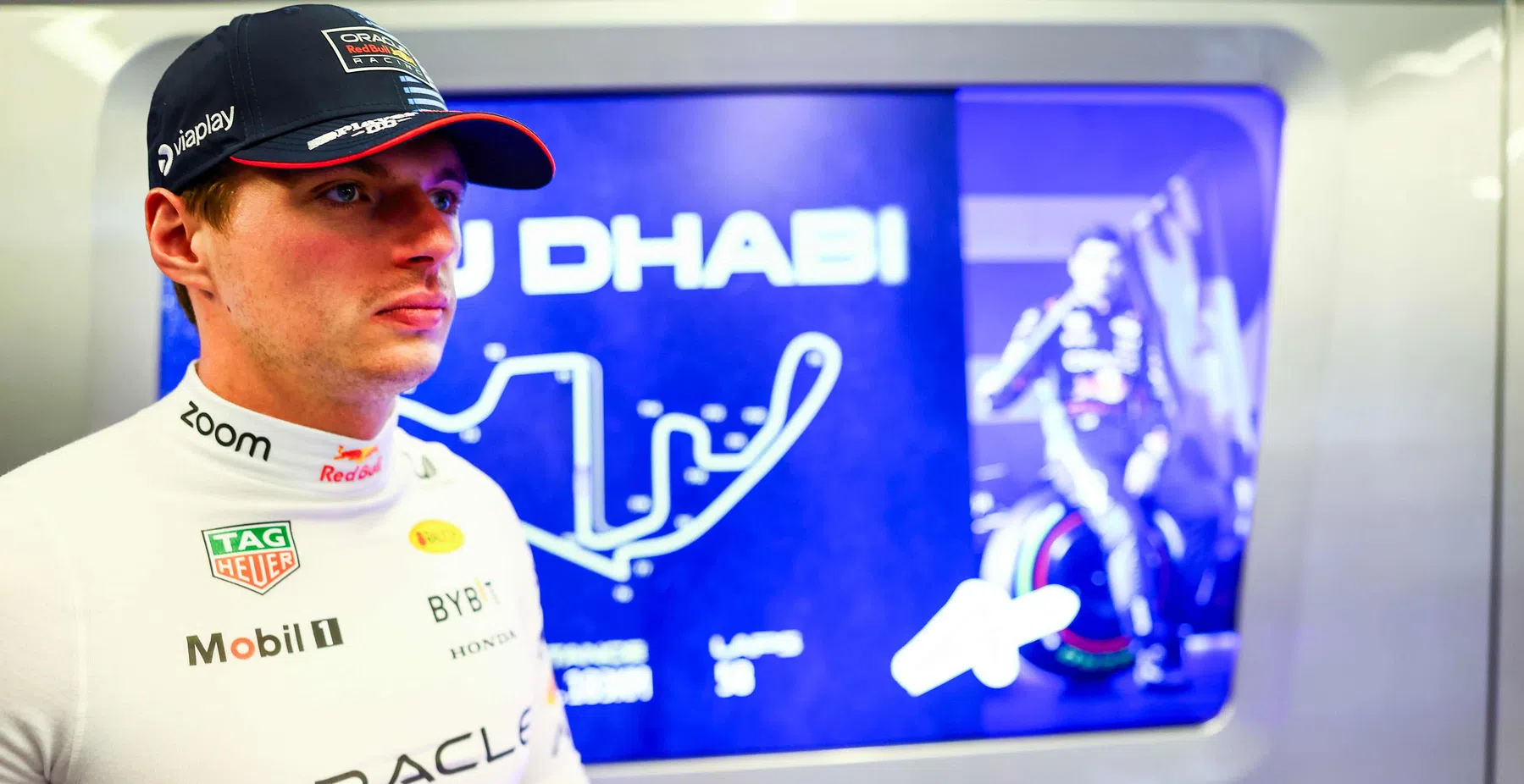 Max Verstappen reacciona tras casi estrellarse Gran Premio de Abu Dhabi F1 Red Bull