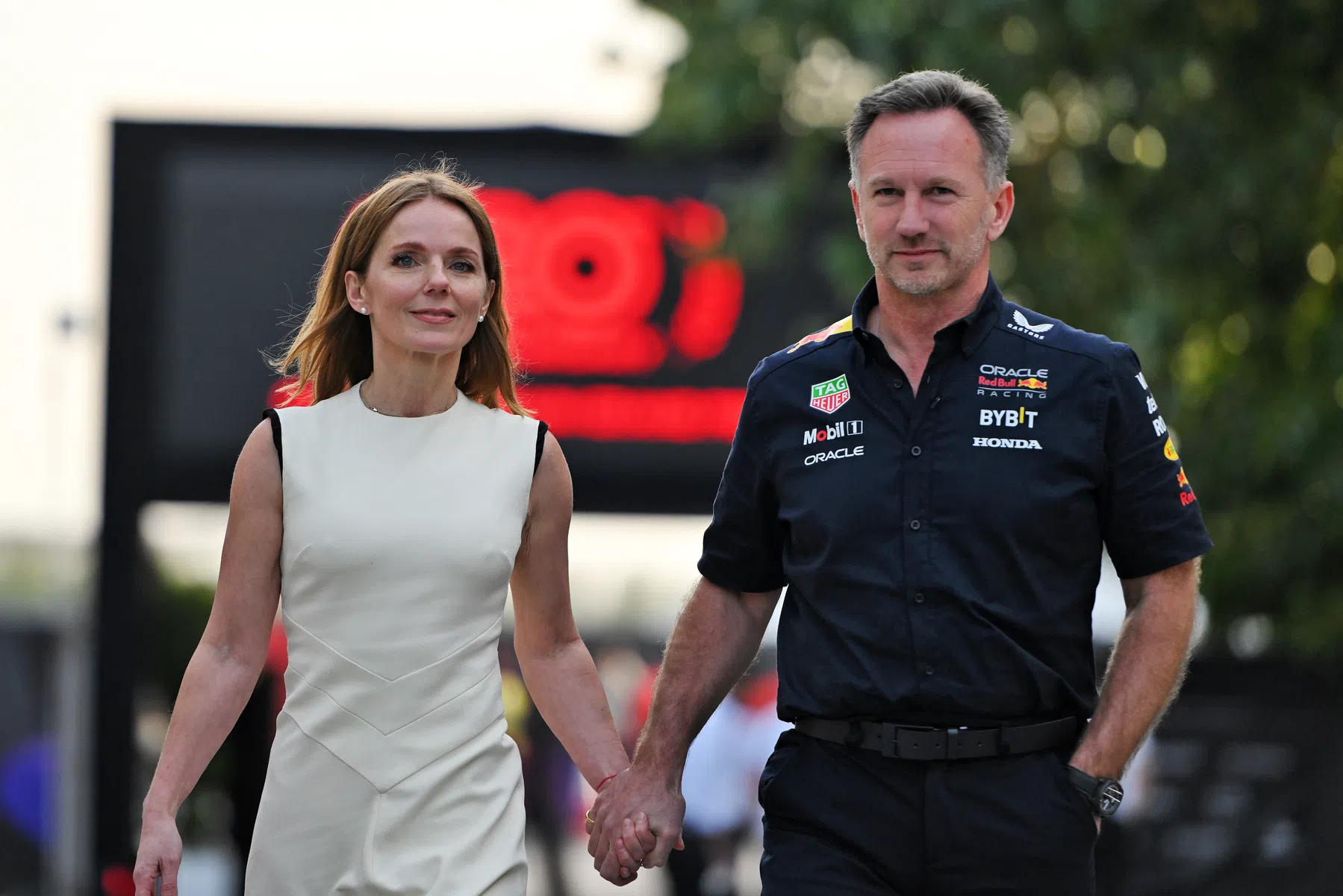 krant drijf spot met horner en geri in de formule 1