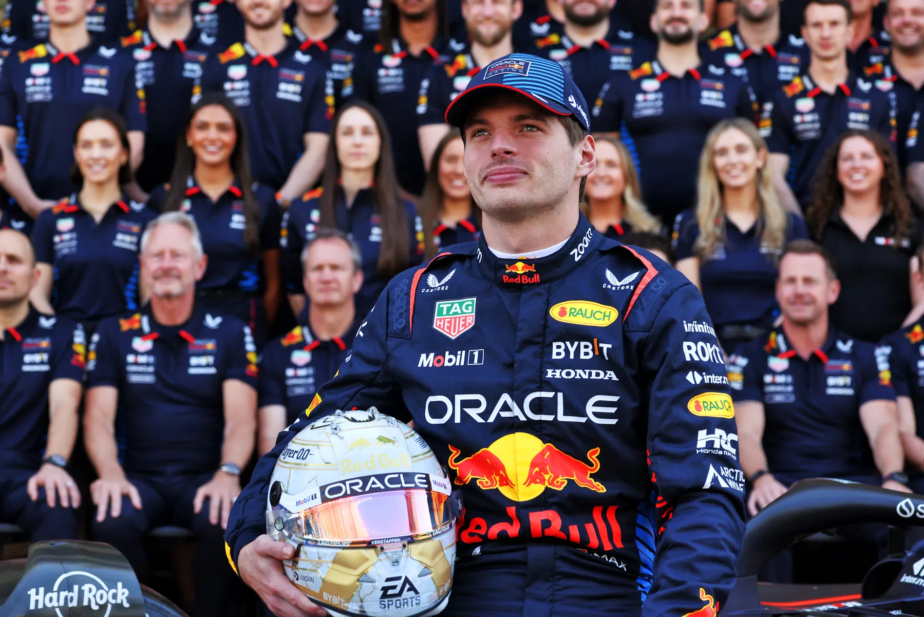 Max Verstappen wijst op voordeel Red Bull in F1 2025