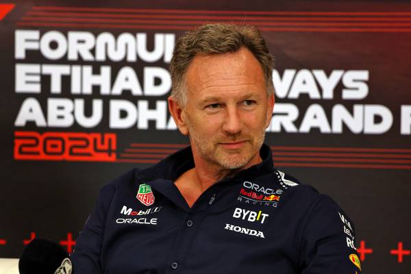 Christian Horner premiato con il CBE da Re Carlo III