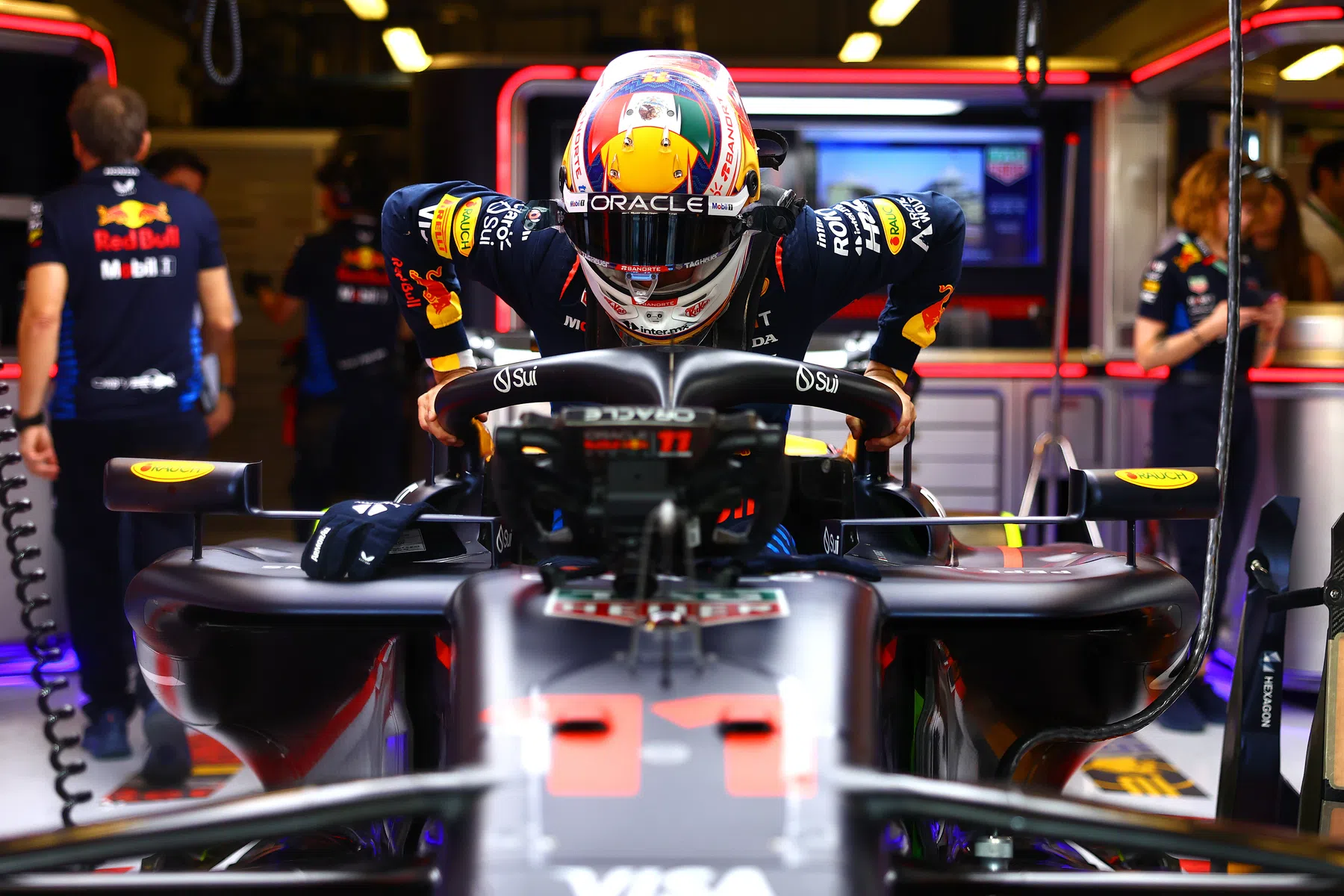 analysis f1 perez stays at red bull, why that's smart