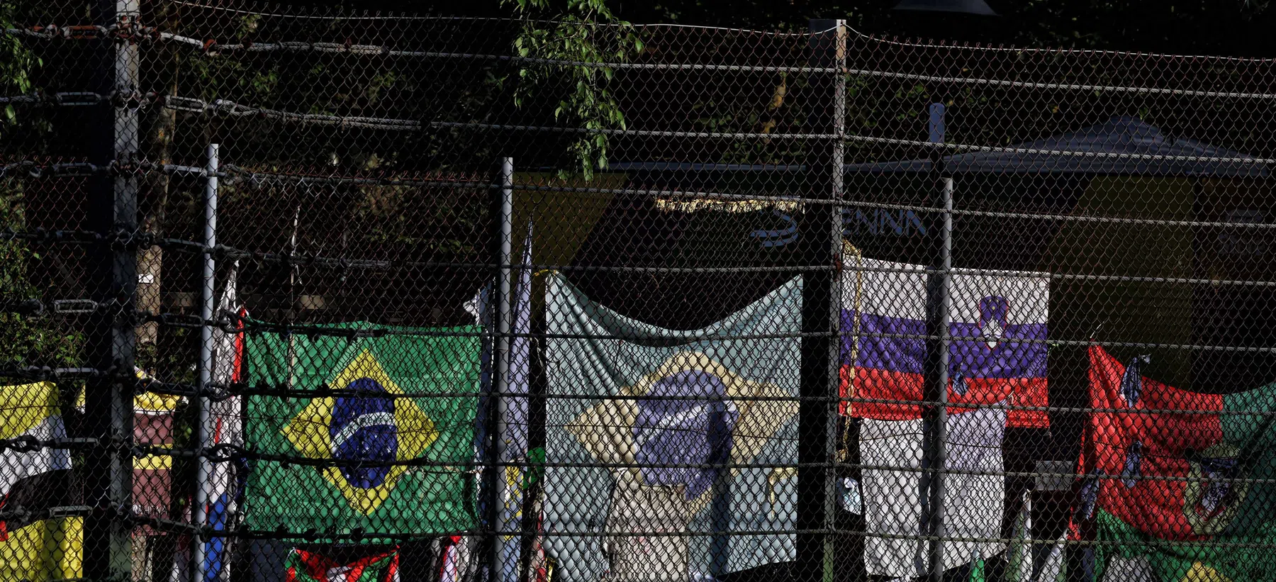 Des vandales endommagent le monument d'Ayrton Senna