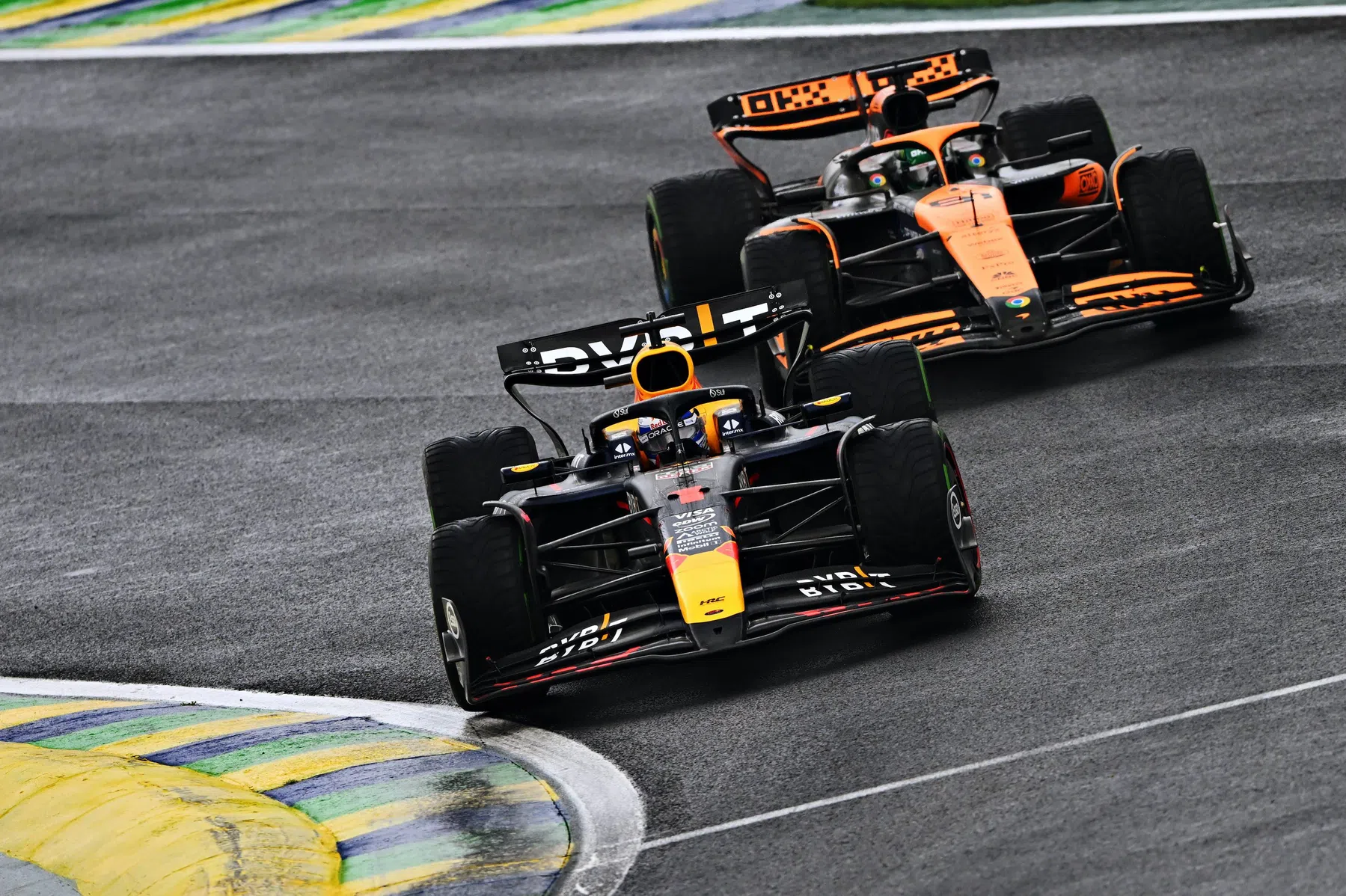 Max Verstappen kiest mooiste inhaalactie tijdens Formule 1 Brazilië 2024