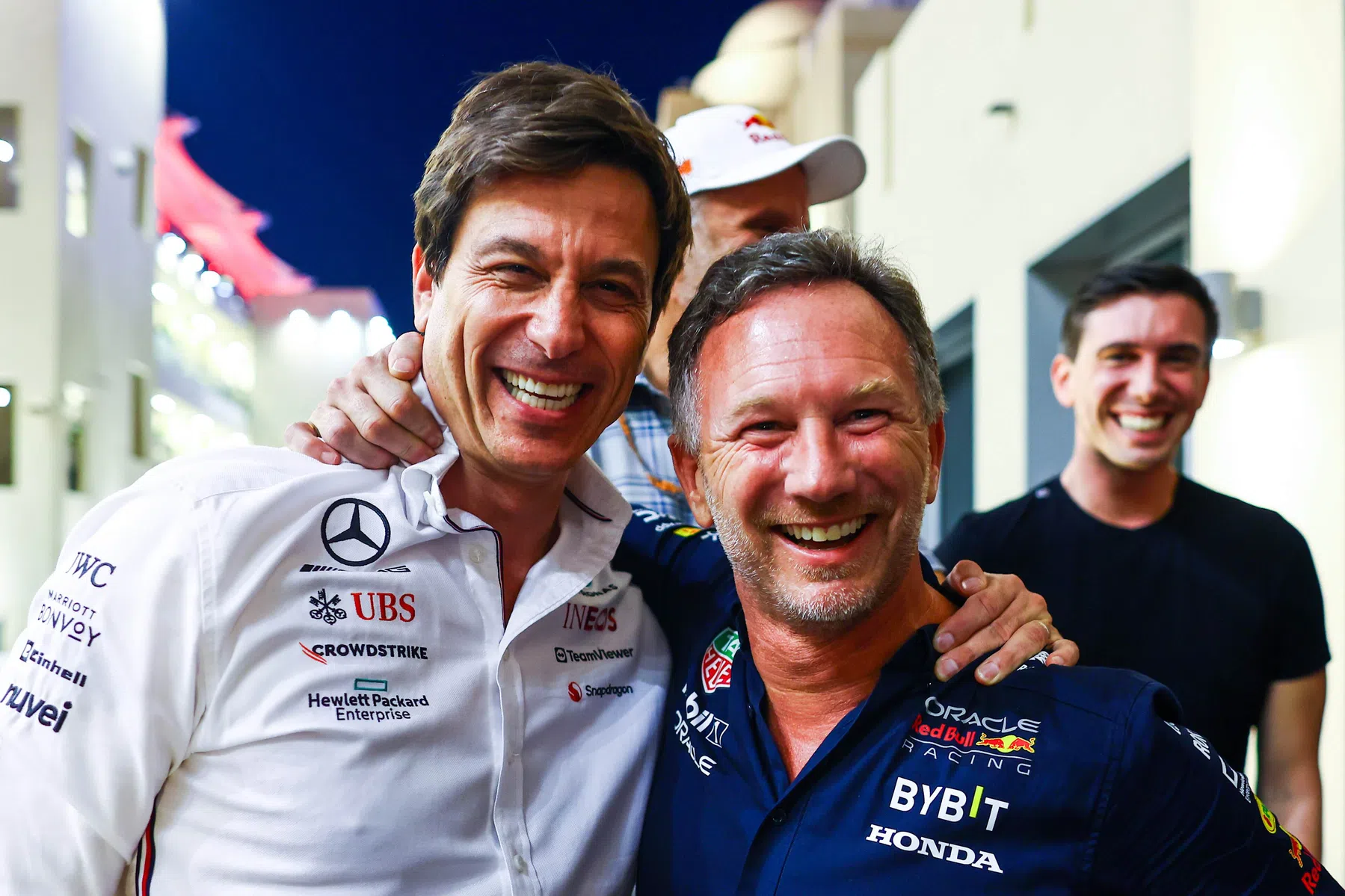 Alleen Toto Wolff en Christian Horner overleefden in teambazenkerkhof