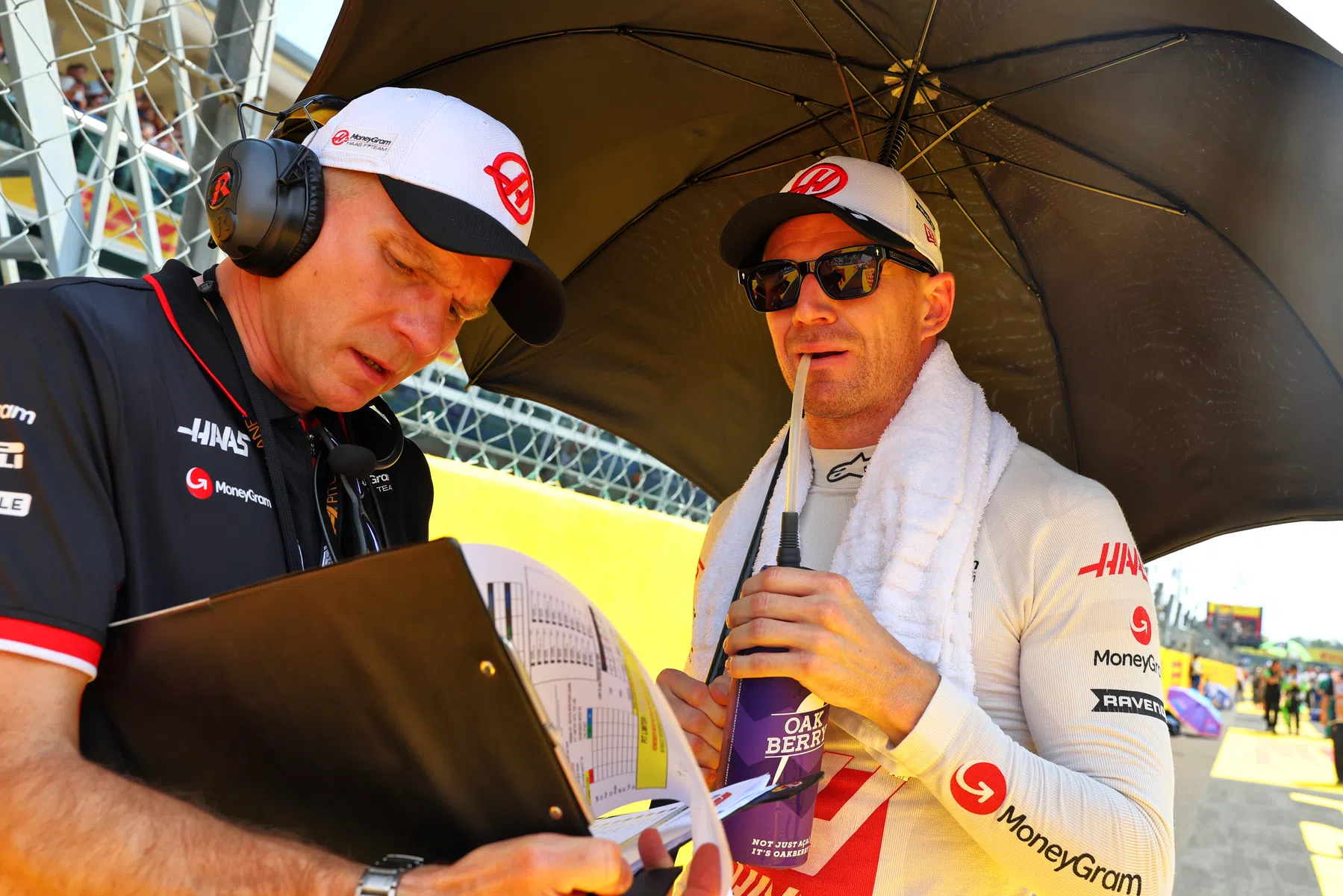 f1 aston martin sign former haas race engineer gary gannon for 2025