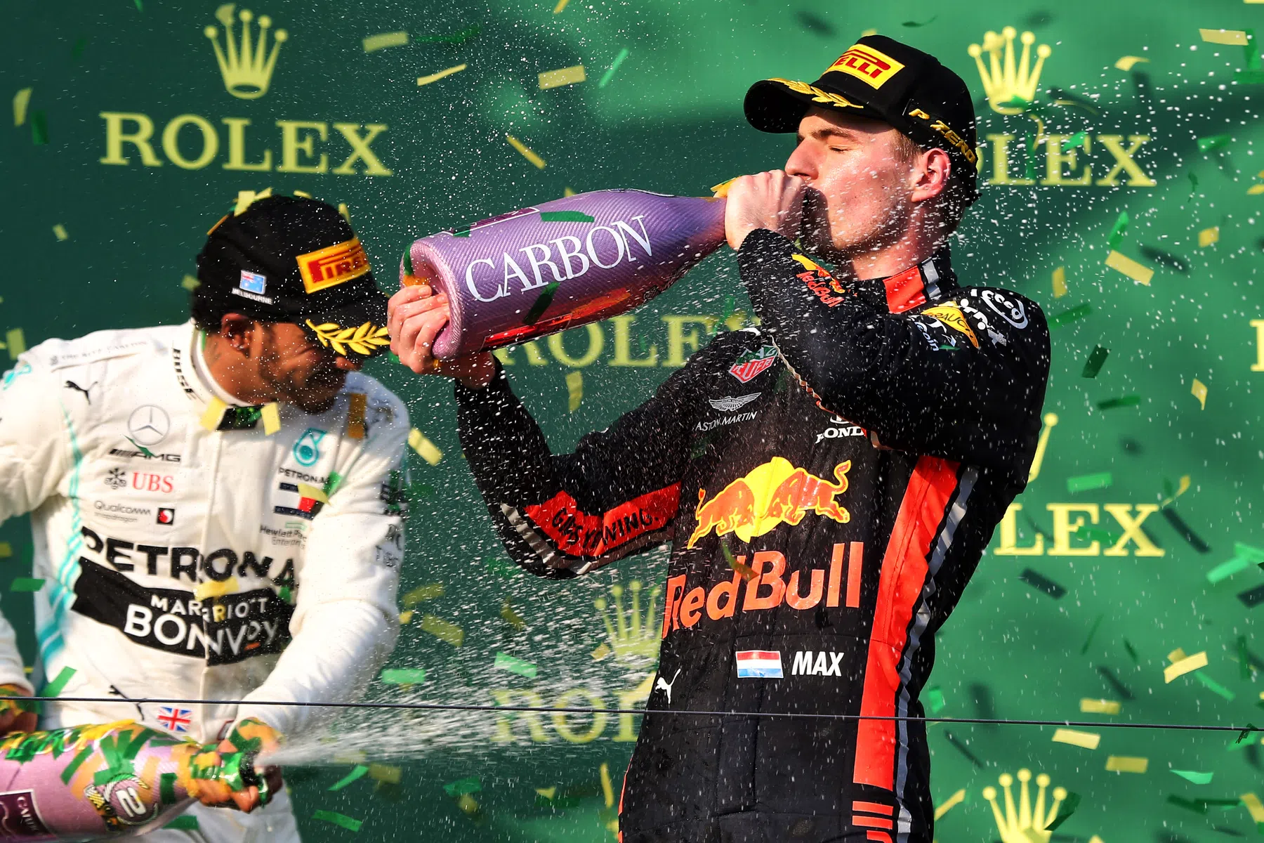 Red Bull mostra duelo entre Verstappen e Vettel em post de retrospectiva