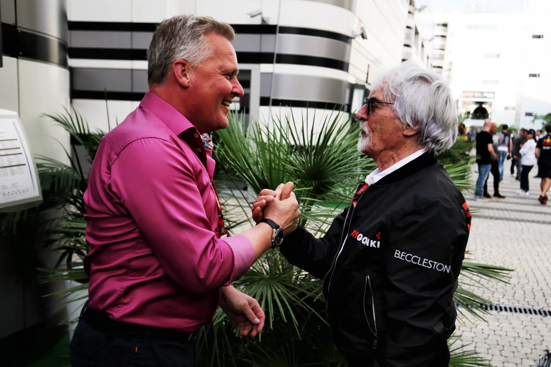 f1 today johnny herbert leaves the fia and lewis hamilton crashes ferrari