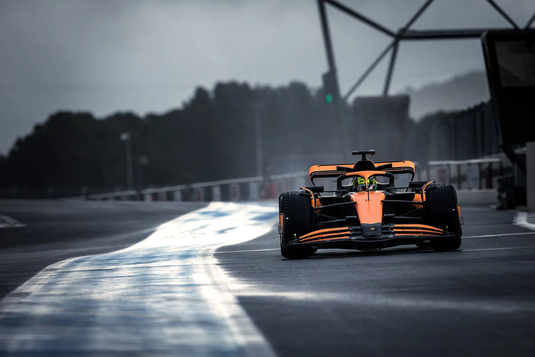 Lando Norris Pirelli 26 teste de pneu de chuva Paul Ricard