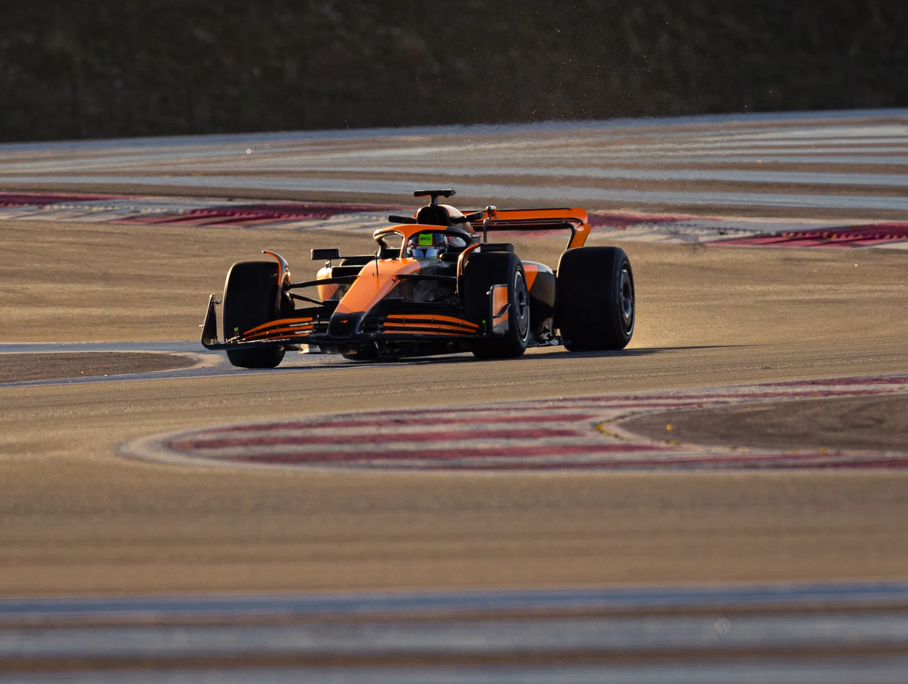 McLaren and Pirelli off to a rocky start to test of 2026 wet weather tyres