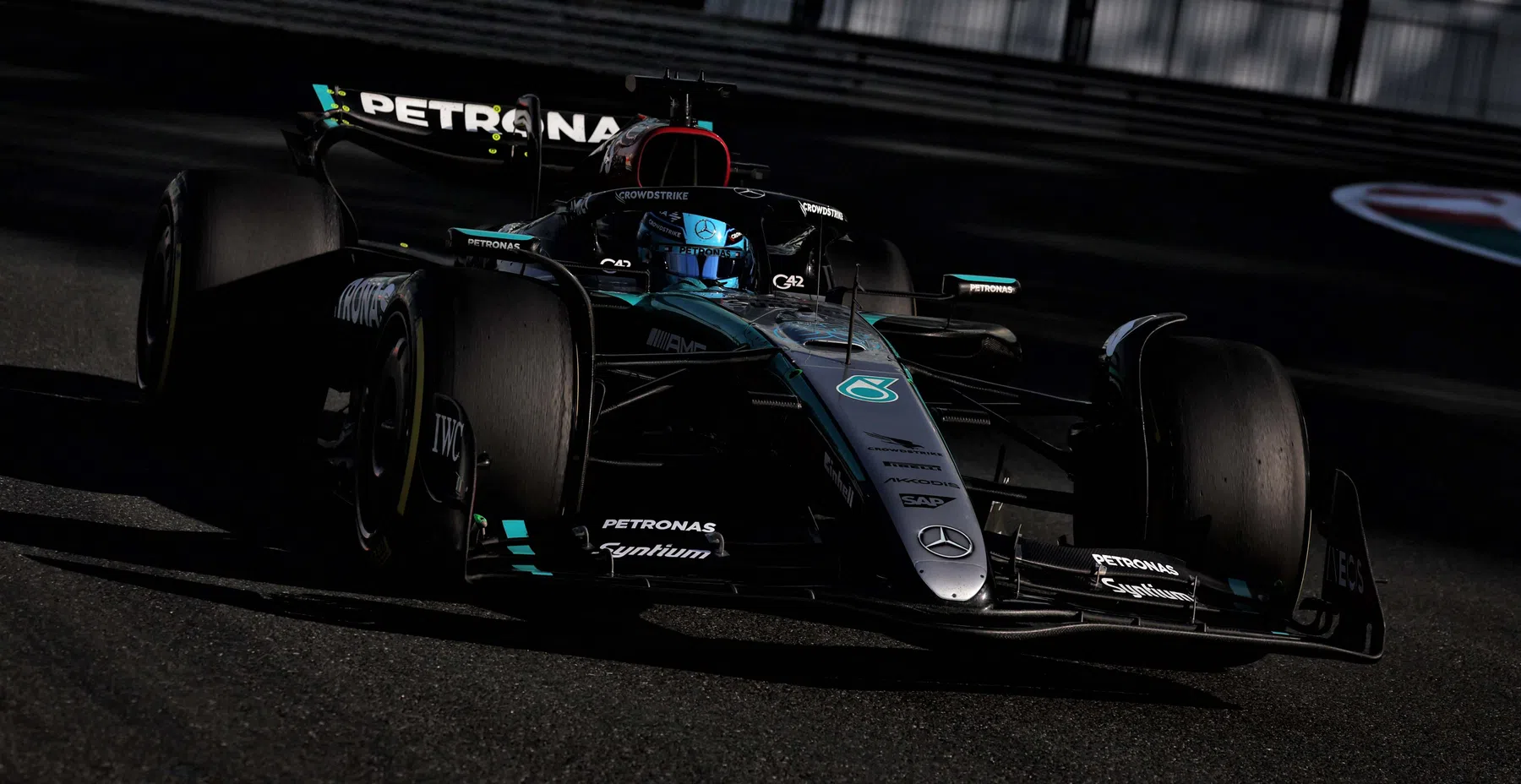 Mercedes partage un teaser du moteur de F1 2025