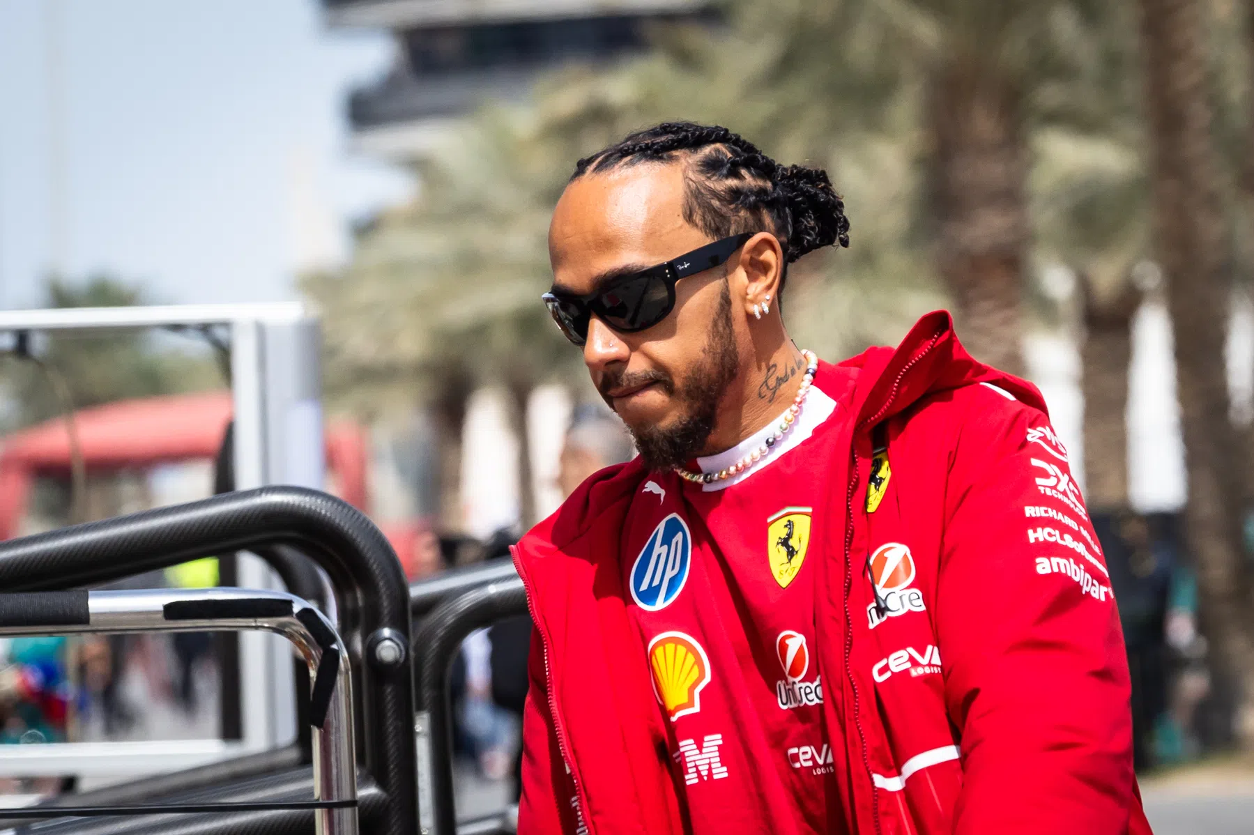 Lewis Hamilton Ferrari Fórmula 1 sobre comentários negativos