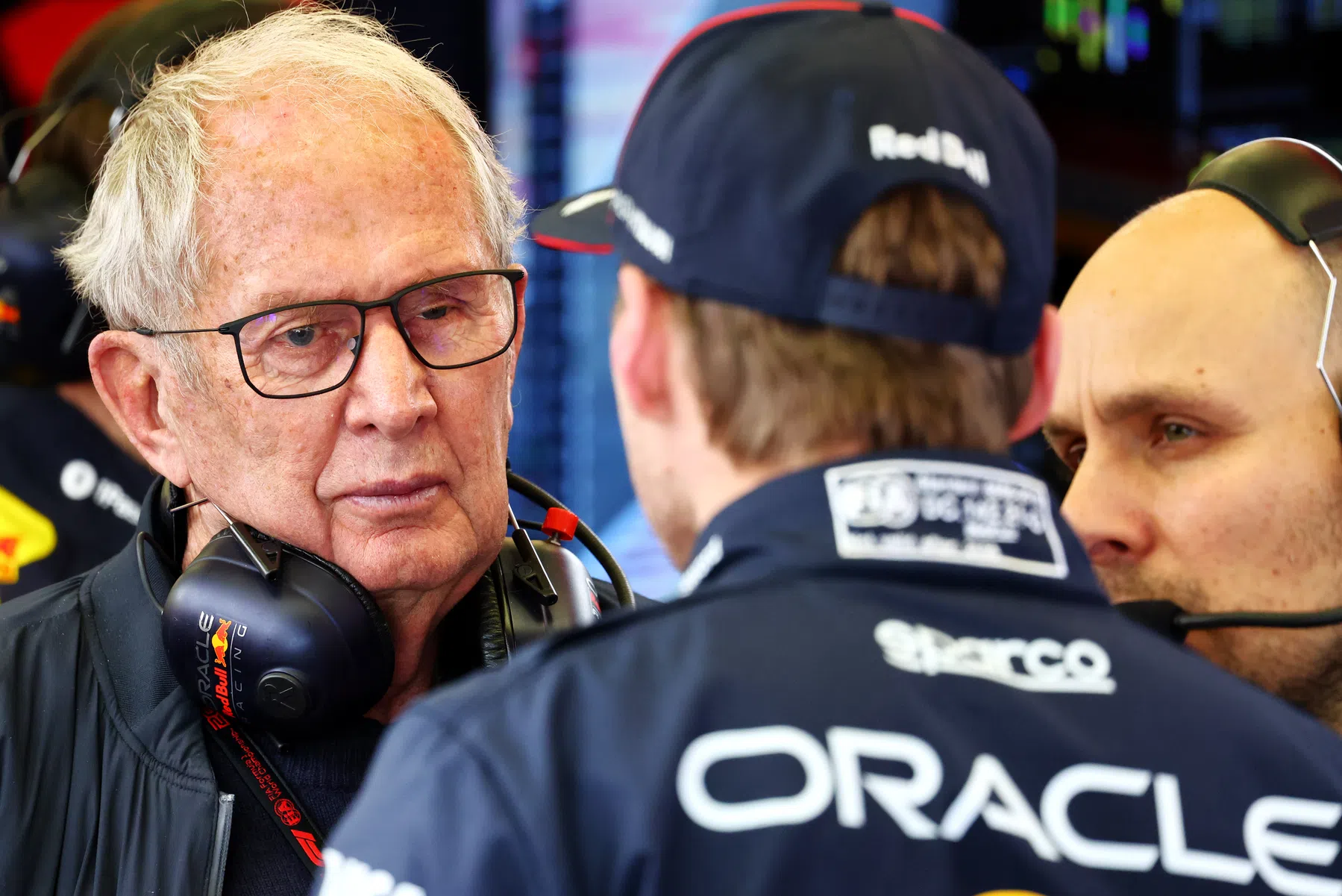 Helmut Marko ve "grandes problemas" en Red Bull por el límite presupuestario