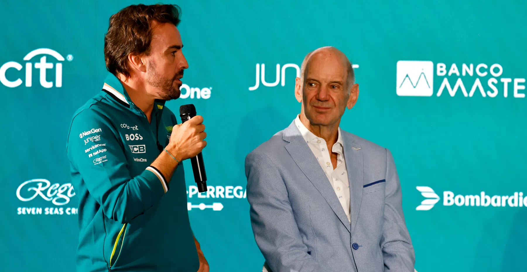 Fernando Alonso, orgulloso de la adquisición de Adrian Newey