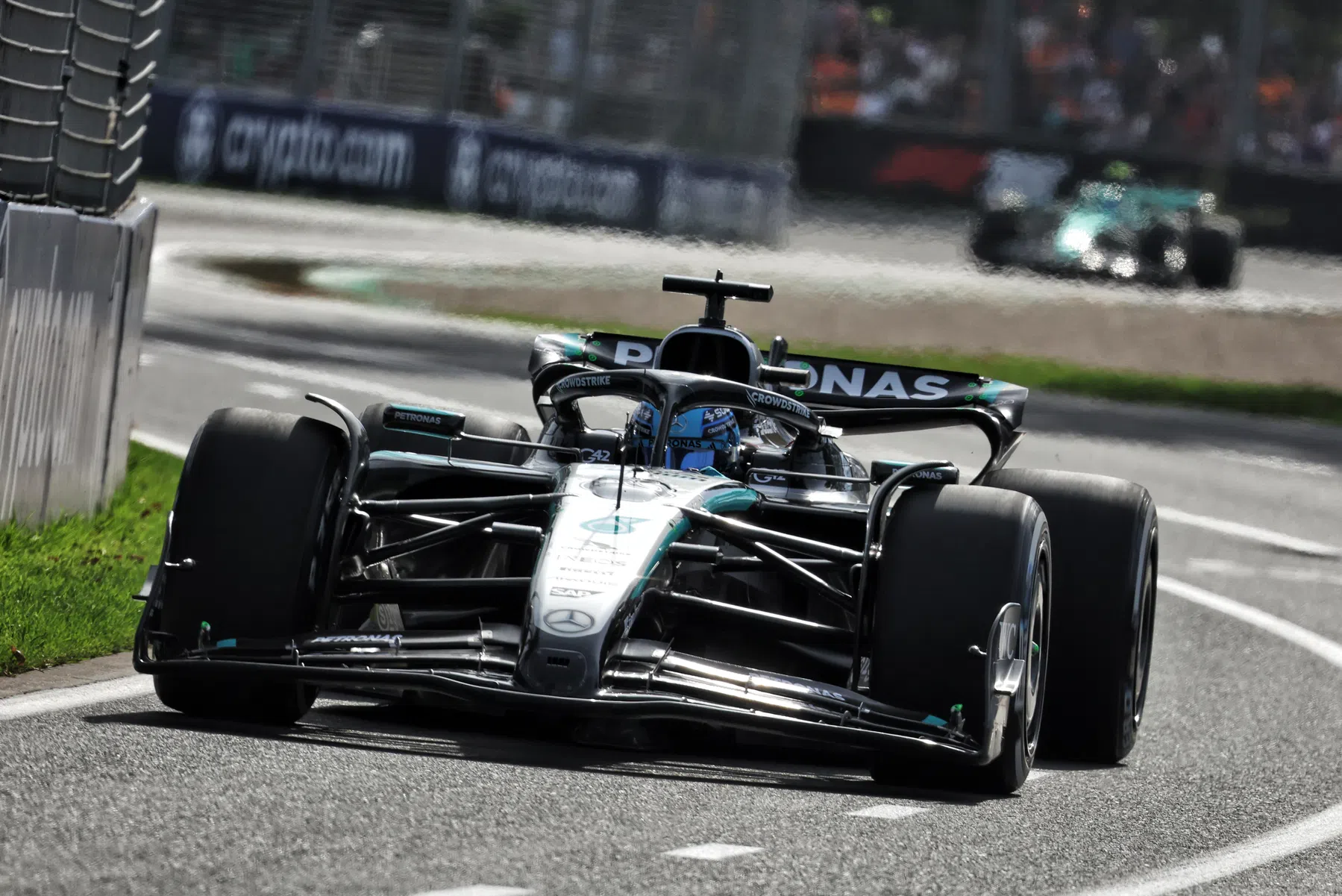 Mercedes waarschuwt de concurrentie in aanloop naar GP Australië