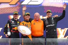 Thumbnail for article: Verstappen y Norris, claros: 'Si chocas ahí, eres muy estúpido'